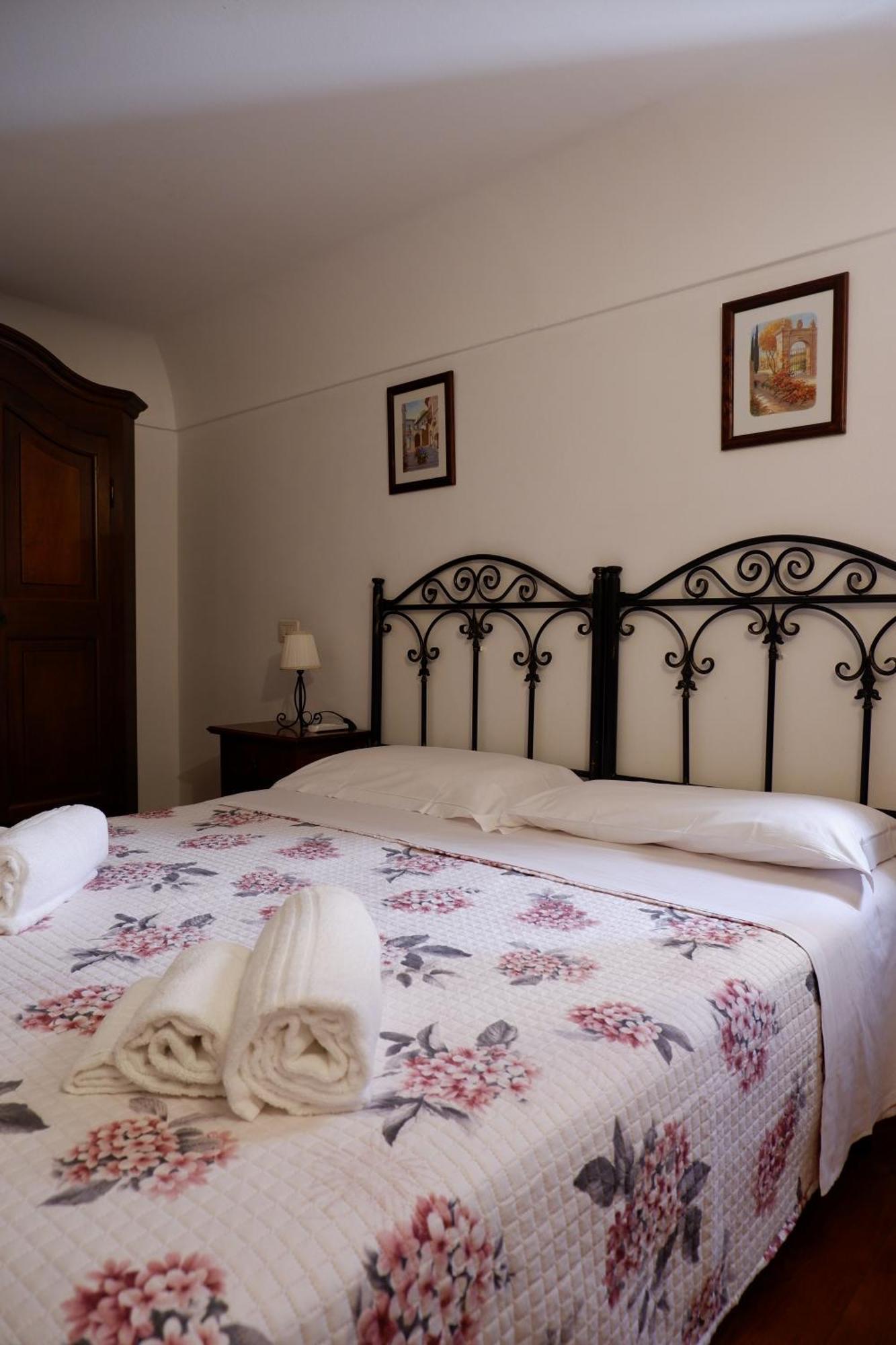 Sikania Residence Apartament