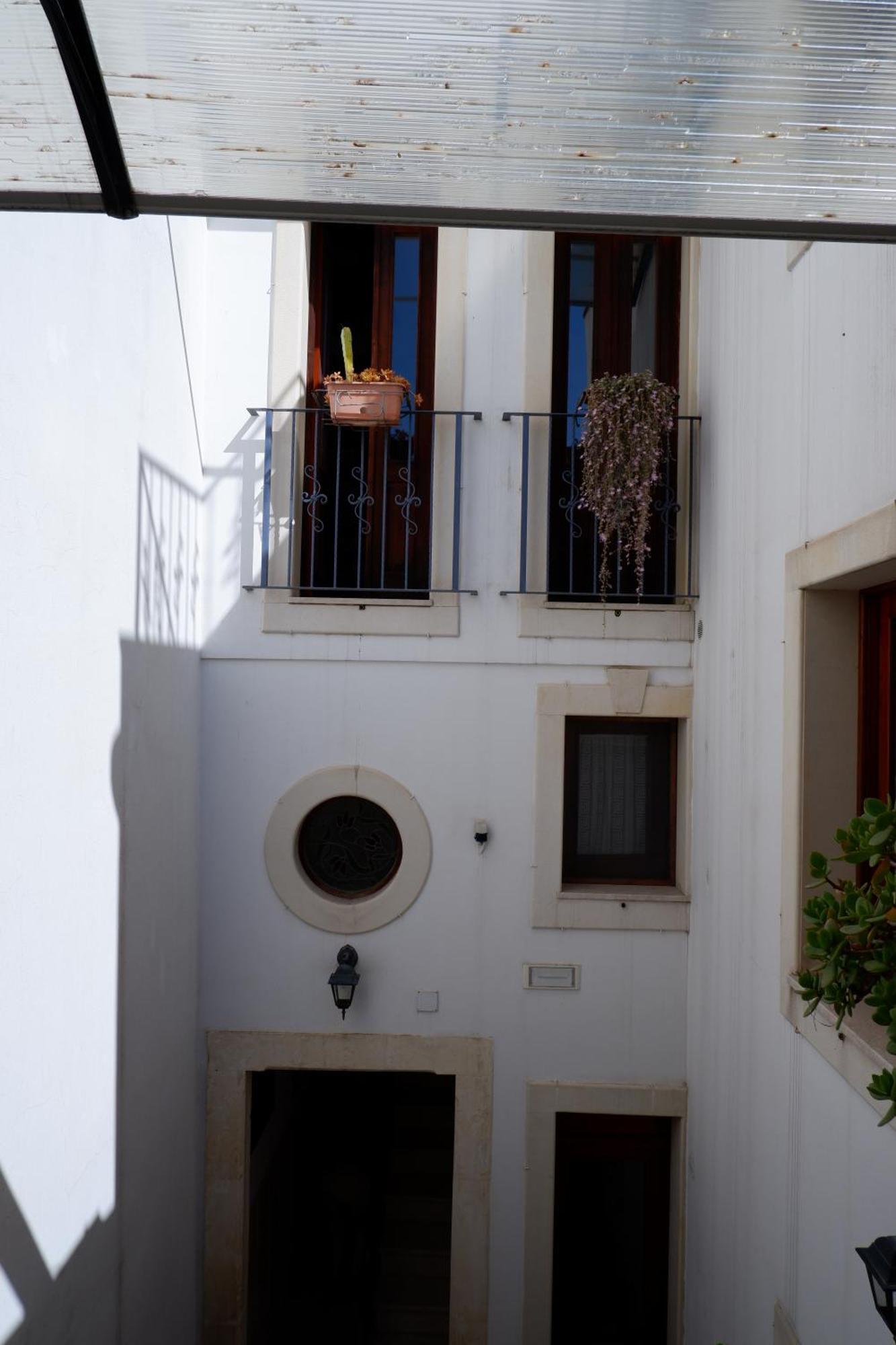 Sikania Residence Apartament *